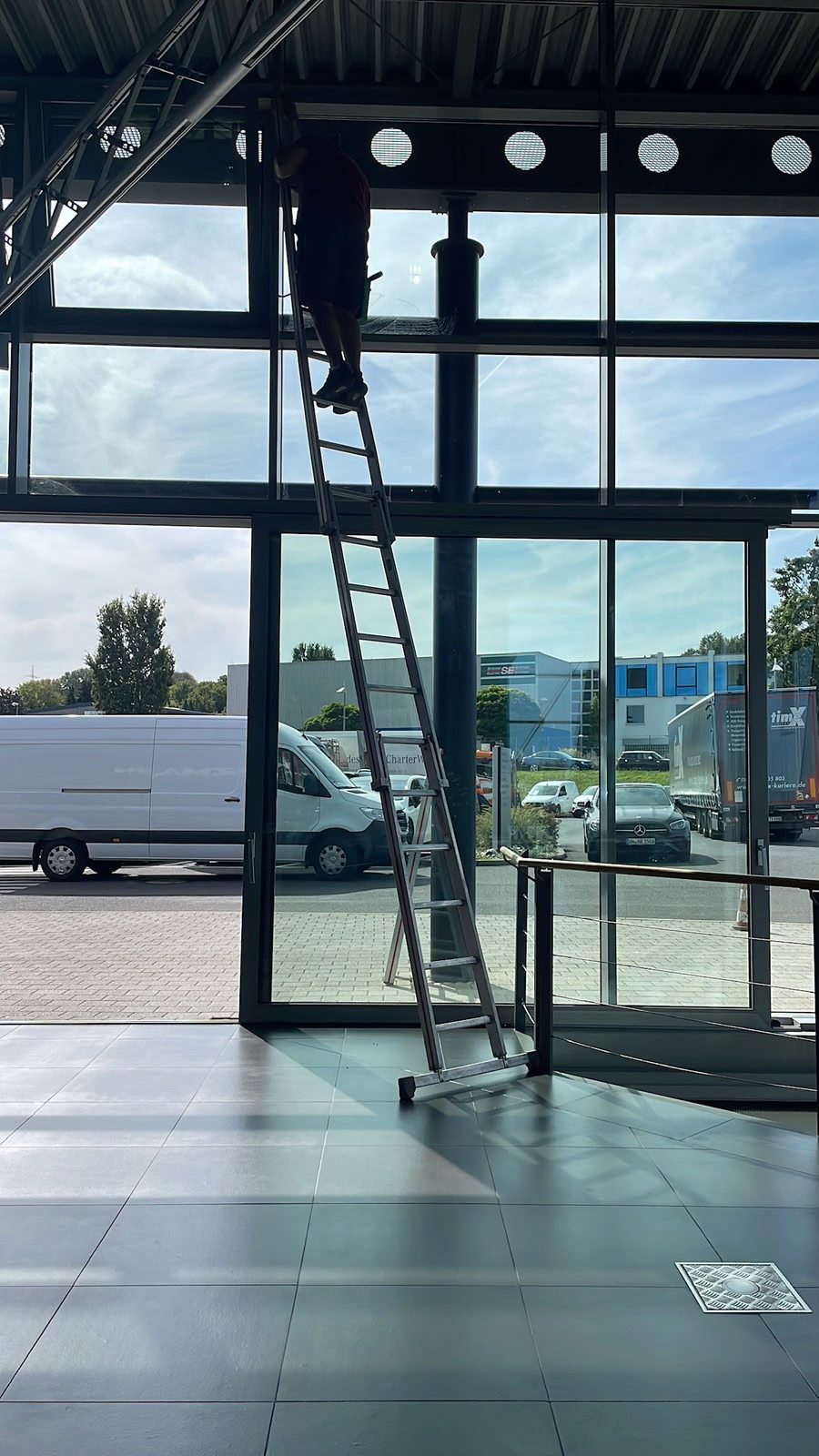 Glasreinigung – A-Z Dienstleistungen GmbH